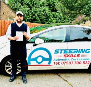 Motorway Driving Lessons with SteeringSkills Motorway Driving Lessons with SteeringSkills